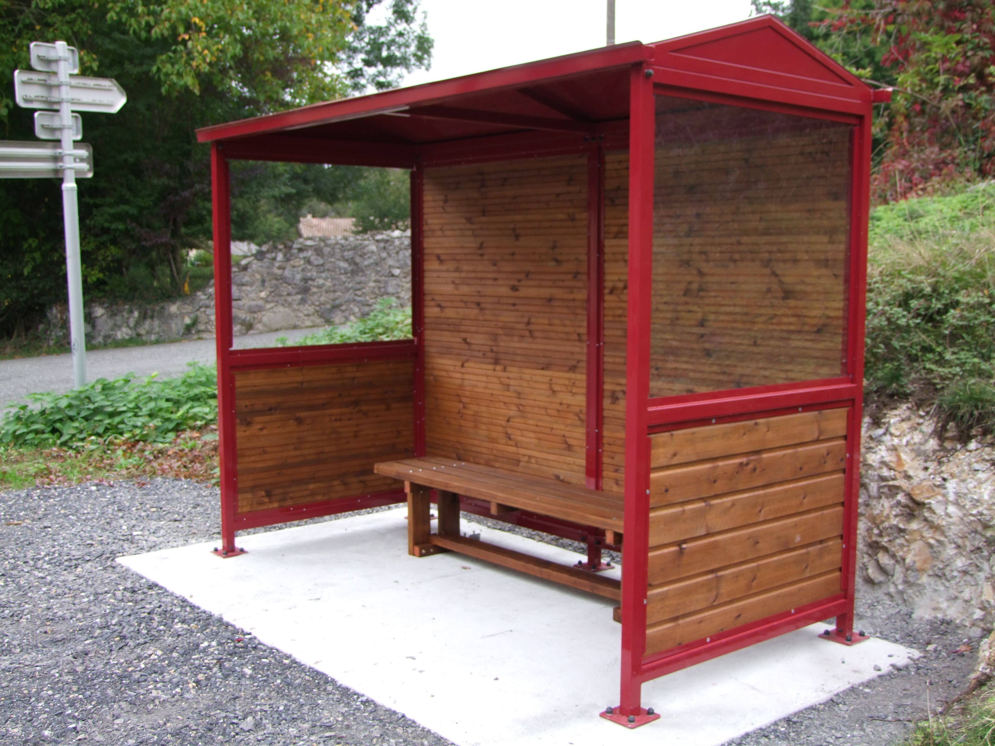 Abri bus acier/bois Genève avec option banquette