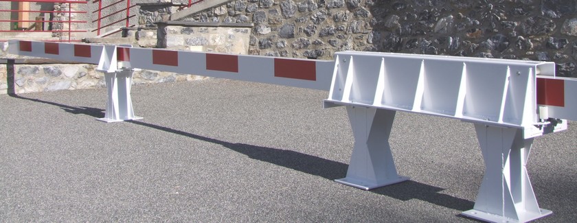 Barrière à lisse coulissante